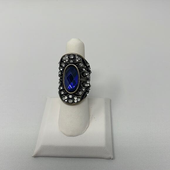 Large oval midnight blue cocktail/festival ring - Picture 1 of 8